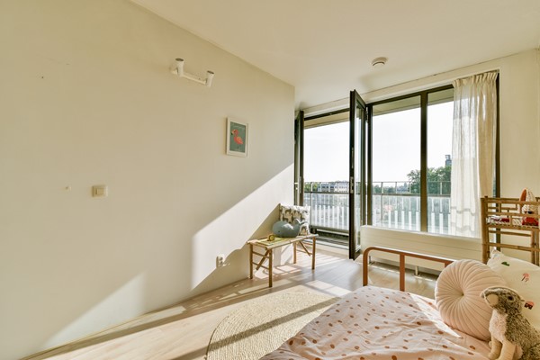 Medium property photo - Titus van Rijnstraat 152, 1058 GB Amsterdam